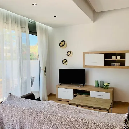 Villa Eros Lux 2 *